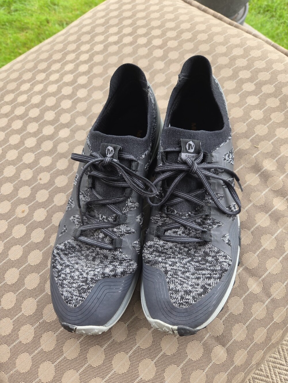 Women's Merrell Siren 3 Black/Gray Knit Trail Hiking Athletic Shoes SZ 9 EUC